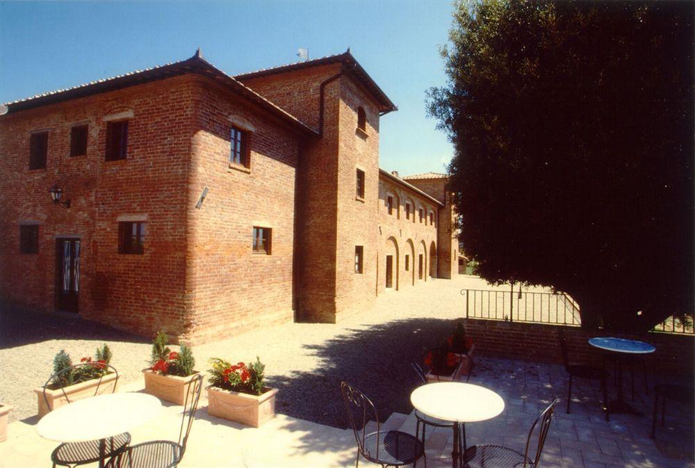Agriturismo Terra Rossa Valiano Екстериор снимка