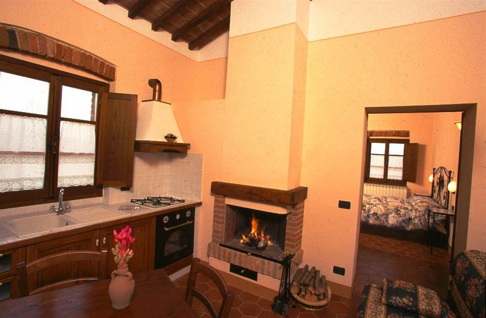 Agriturismo Terra Rossa Valiano Екстериор снимка