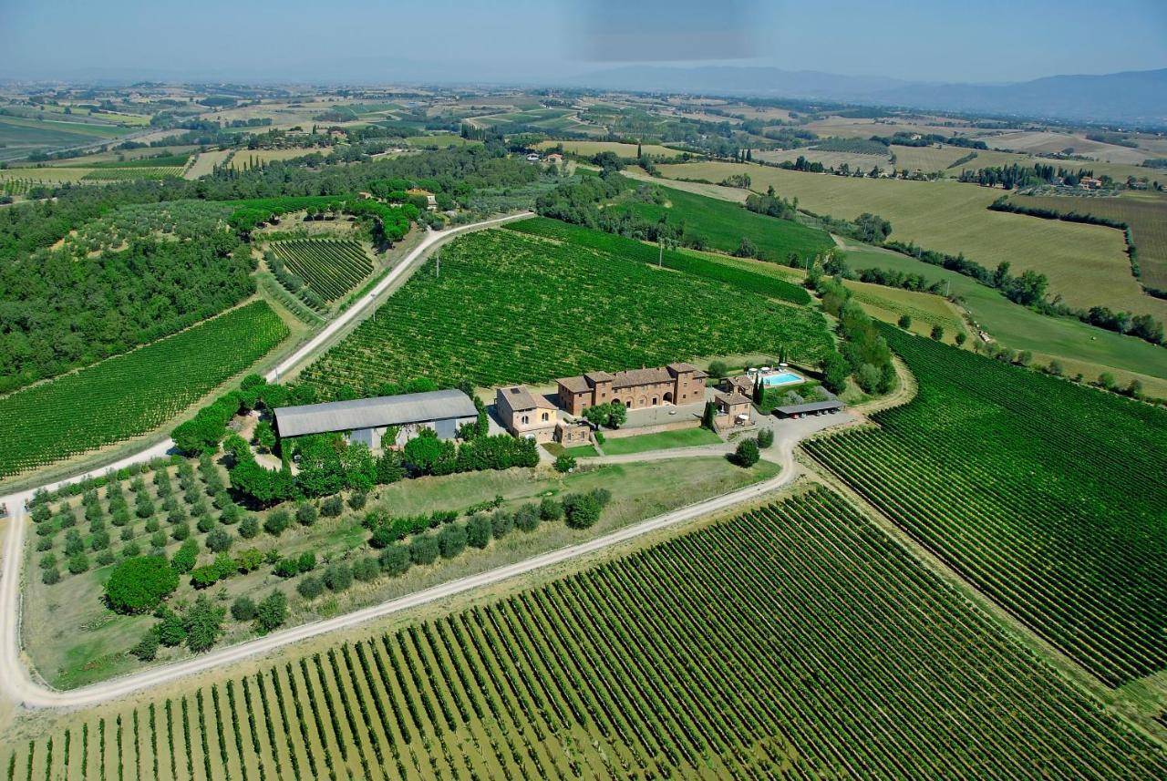 Agriturismo Terra Rossa Valiano Екстериор снимка